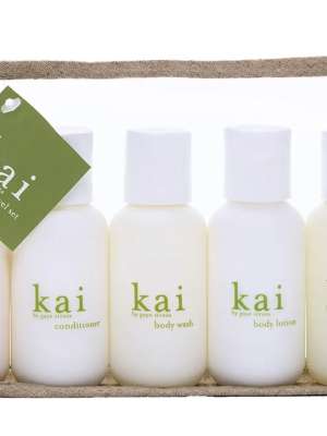 Kai Travel Set